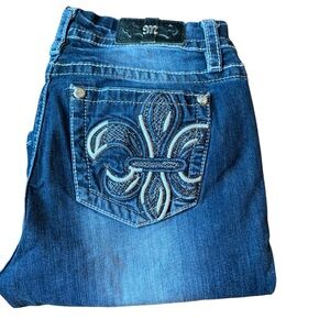 Miss Me Women's Blue Embroidered Jeans Mid Rise Easy Boot Denim